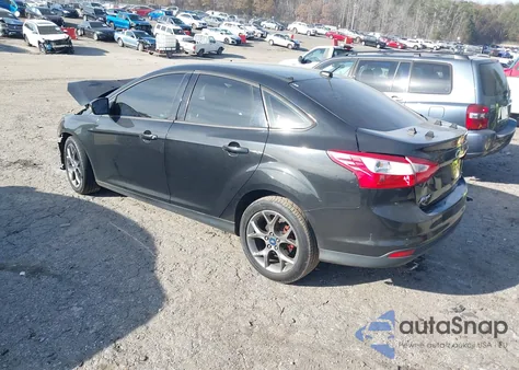 2013 Ford Focus Se z USA, uszkodzony, nr VIN 1FADP3F26DL216839